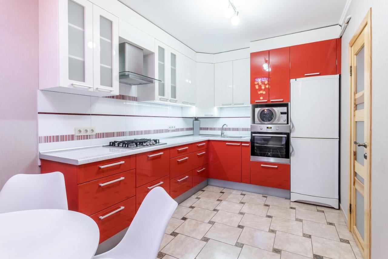 Grand Apartments On Rynok Square Lviv Kültér fotó
